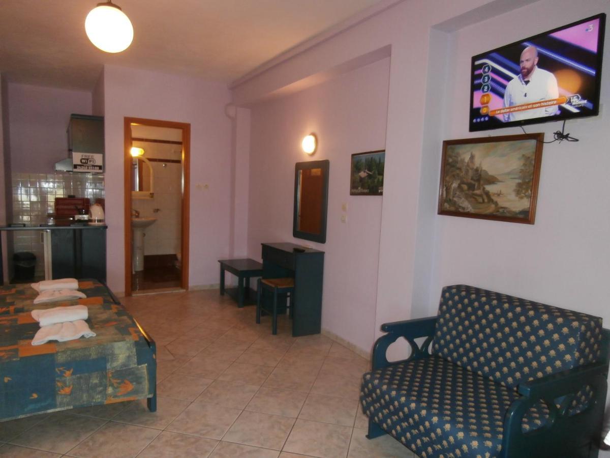 Haravgi Hotel Patitiri  Ngoại thất bức ảnh