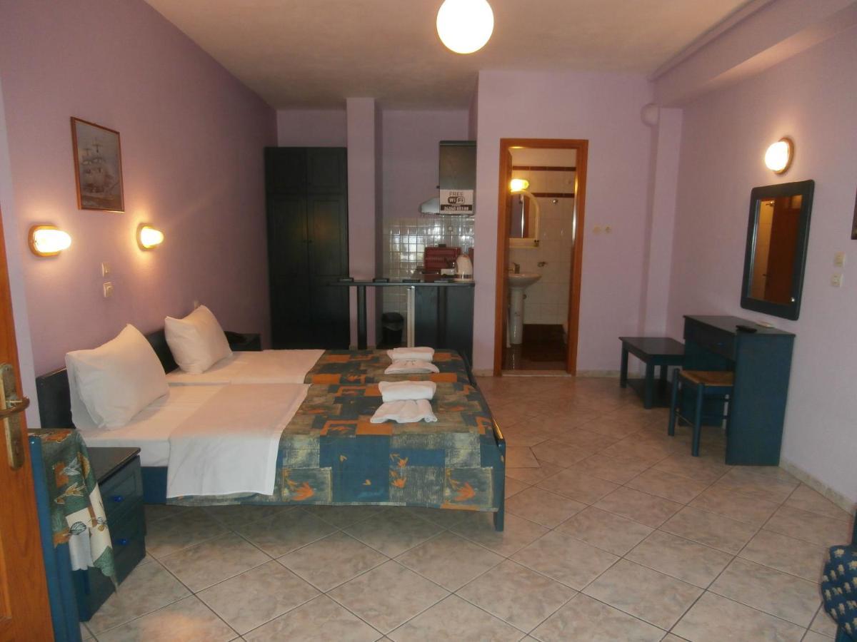 Haravgi Hotel Patitiri  Ngoại thất bức ảnh