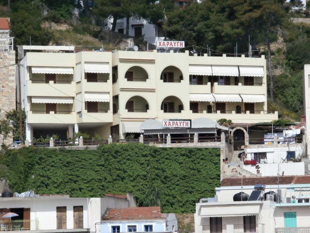 Haravgi Hotel Patitiri  Ngoại thất bức ảnh