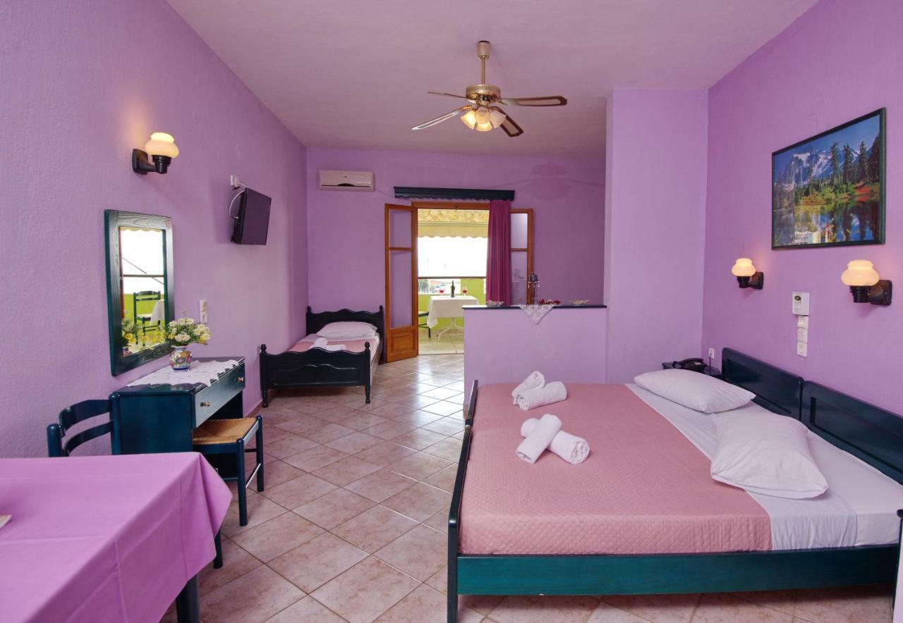 Haravgi Hotel Patitiri  Ngoại thất bức ảnh
